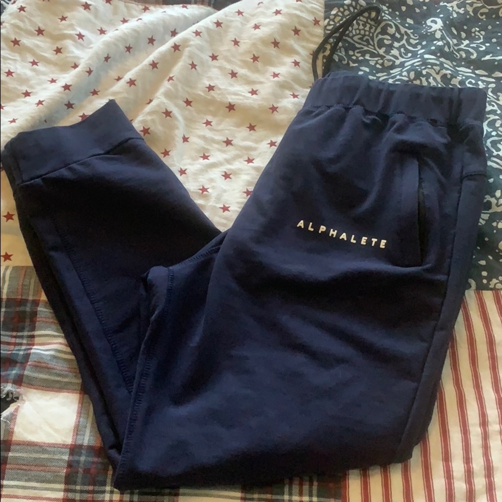 Alphalete premium joggers